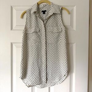 Ann Taylor Sleeveless Black and White Blouse